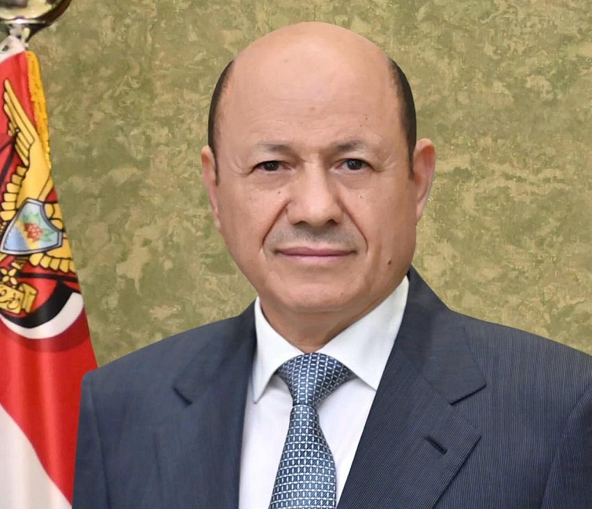 الرئيس العليمي يتلقى برقيتي تهنئة من العاهل المغربي والرئيس الصومالي
