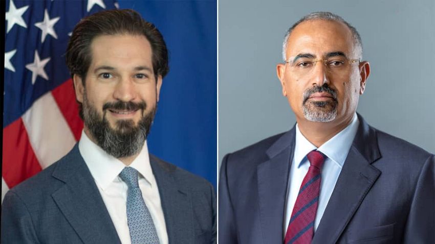 الزُبيدي يبحث مع القائم بأعمال السفير الأمريكي تطورات الأوضاع في اليمن والمنطقة