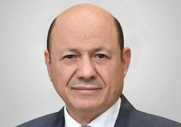 رئيس مجلس القيادة يعزي النائب السابق مارش عبدالجليل