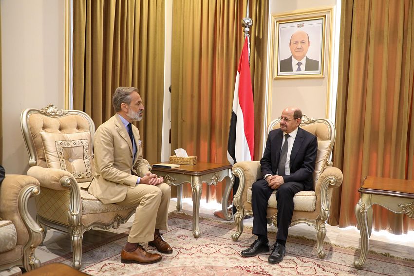 الزنداني يبحث مع المنسق الأممي للشؤون الإنسانية الوضع الإنساني في اليمن