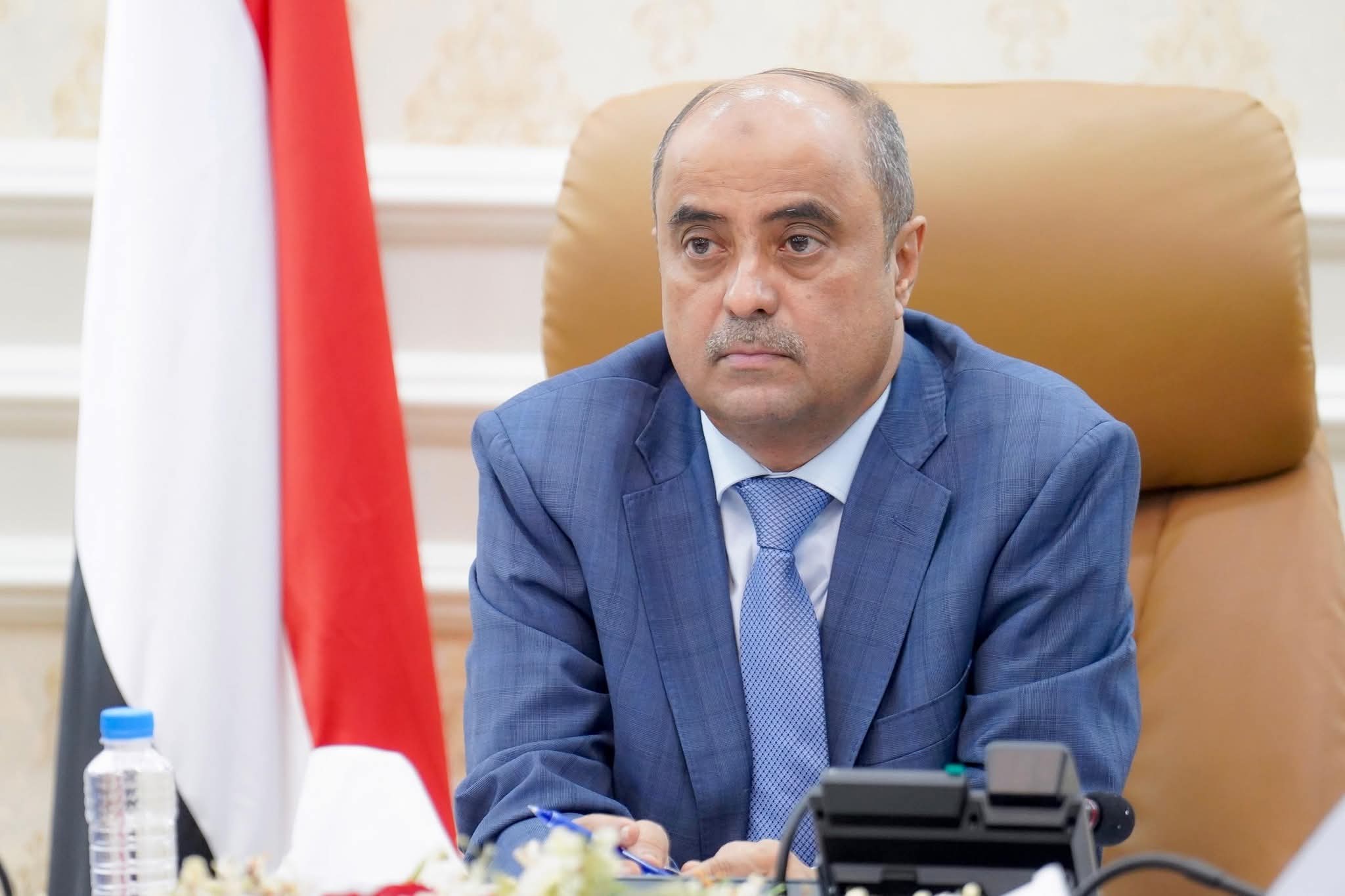 رئيس الوزراء يرأس لجنة إعداد موازنات الدولة للعام المالي 2026 بعضوية 23 مسؤولاً