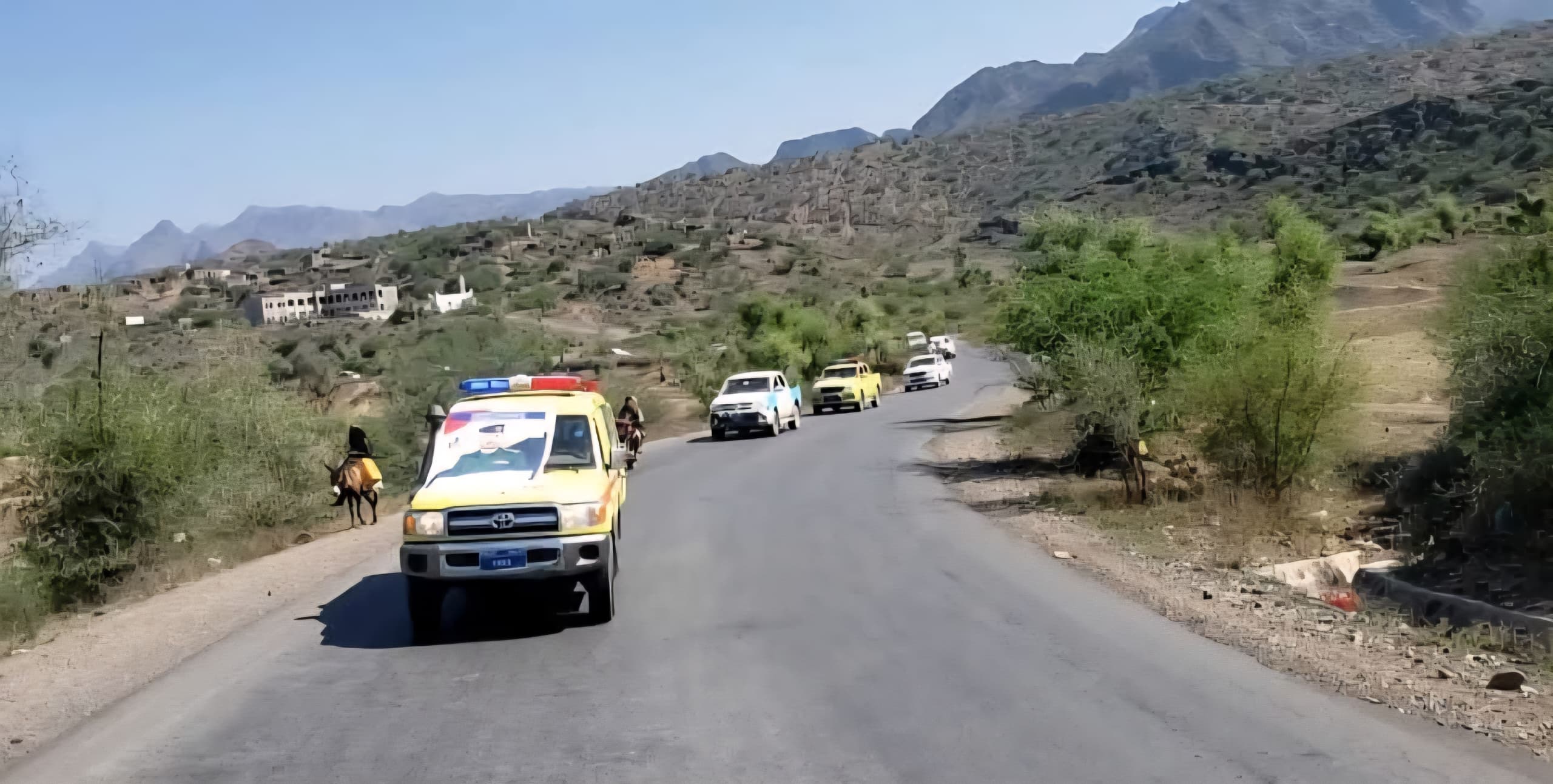 ميليشيا الحوثي بتوجيهات الحباري تعذب مختطفين من آل حنتوس لانتزاع اعترافات تبرر جريمتها بقتل الشيخ صالح حنتوس