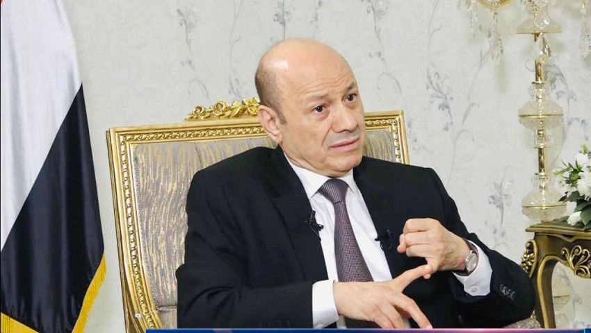رئيس مجلس القيادة الرئاسي في حوار مع قناة 