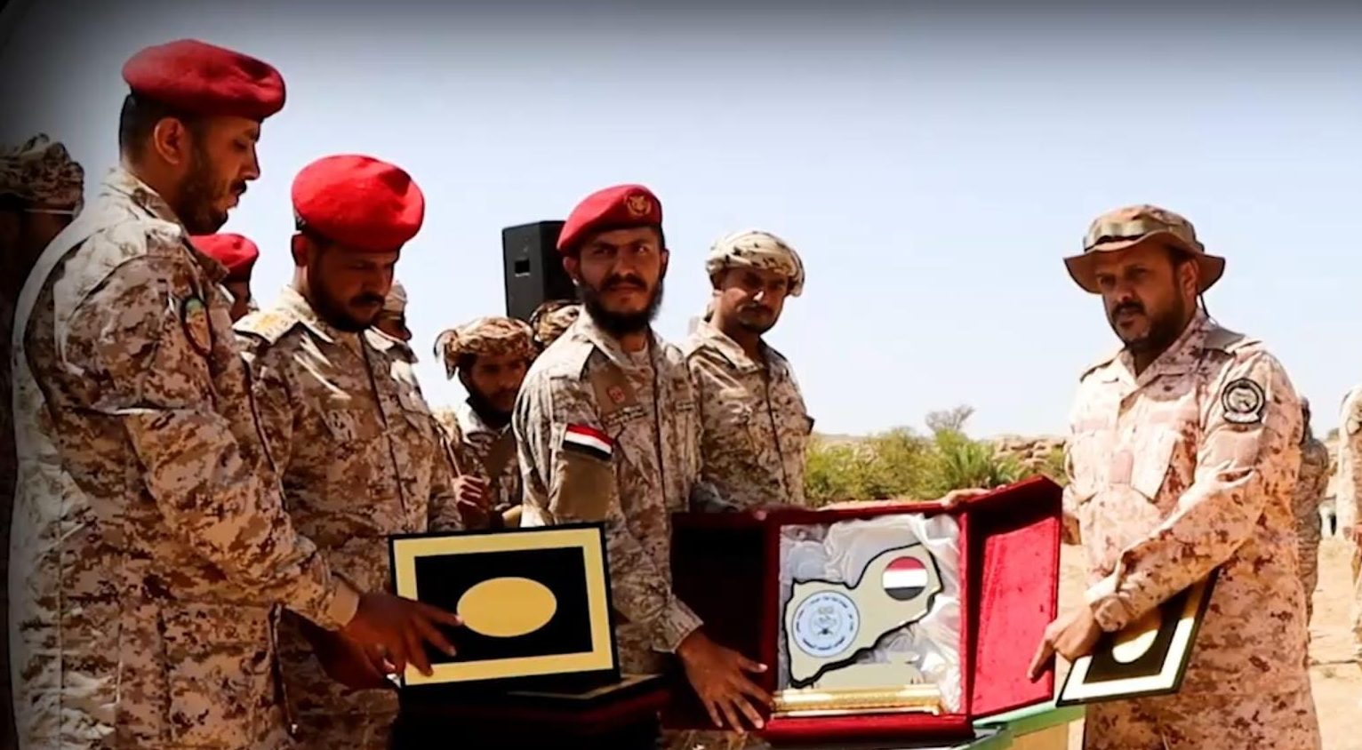 محور الرزامات العسكري بصعدة يحتفي بتخرج دفعة جديدة من وحدة القناصة